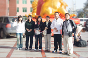图片:内蒙古民族大学日语系的师生们