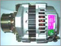 图片：发电机（Alternator）