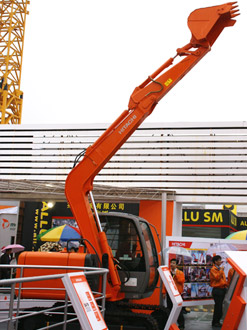 ZAXIS70 Ƭ